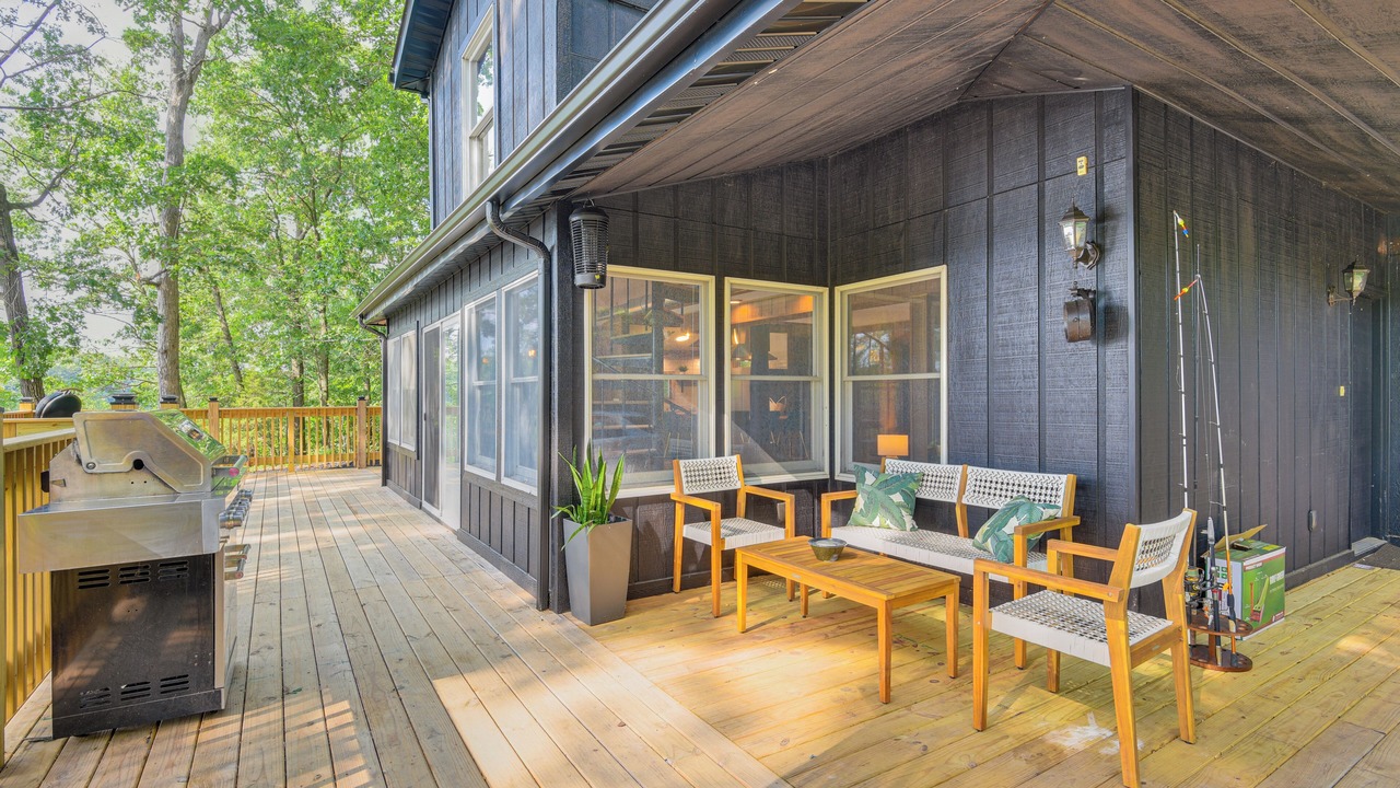 Photo of Patio Balcony in Three Rivers