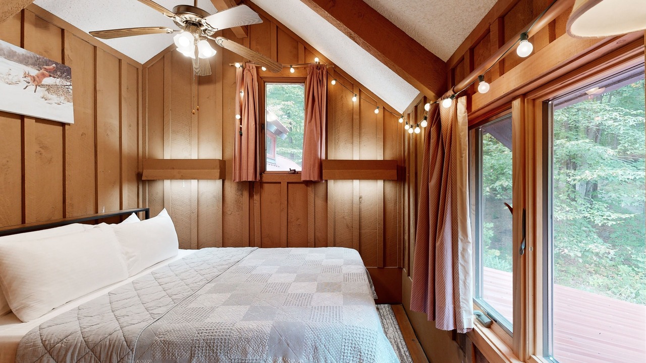 Photo of Bedroom in Forest Farms