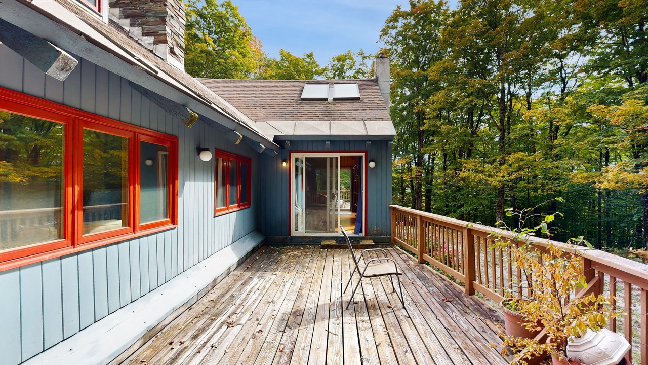 Photo of Patio Balcony in Forest Farms