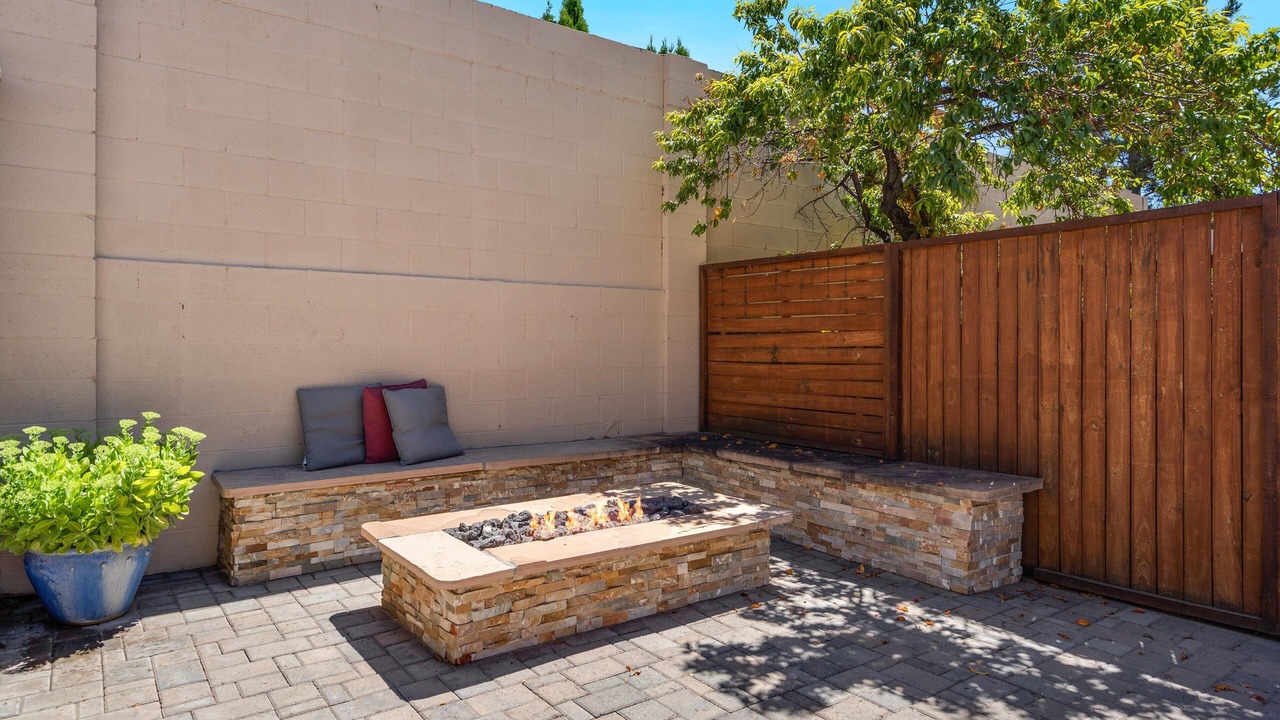 Photo of Patio Balcony in North Albuquerque Acres