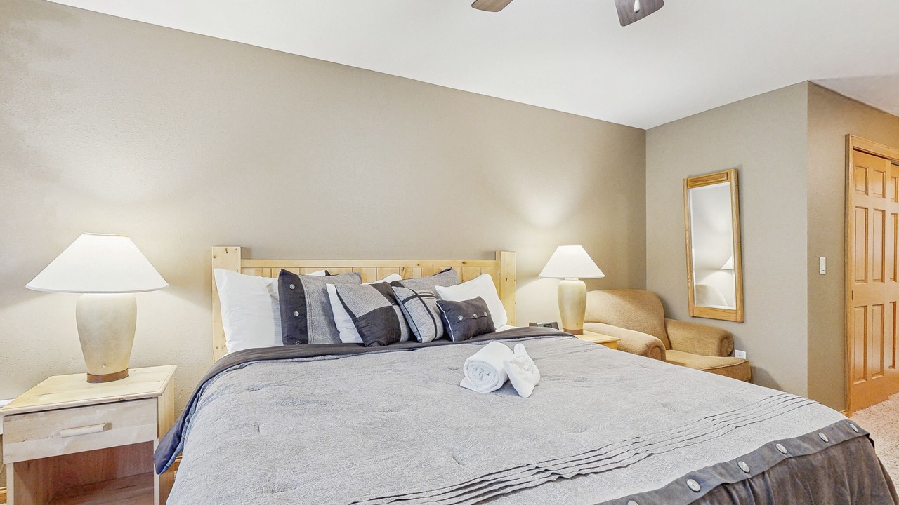 Photo of Bedroom in Arkdale