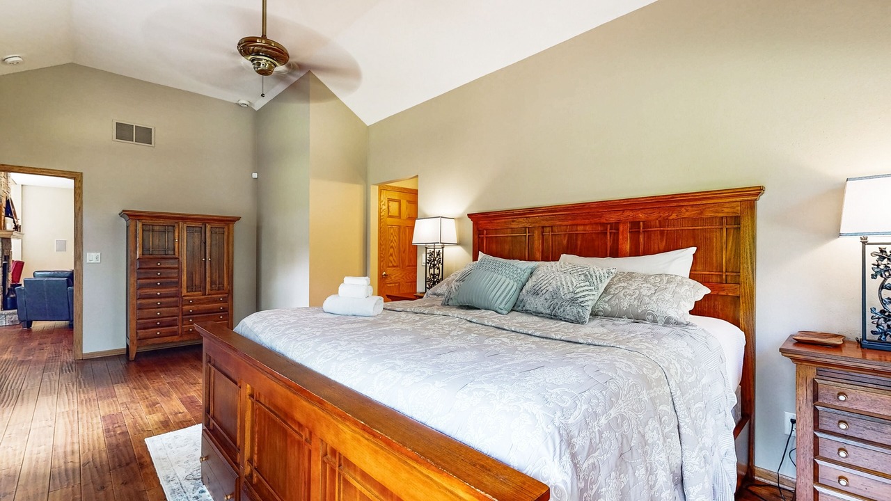 Photo of Bedroom in Arkdale