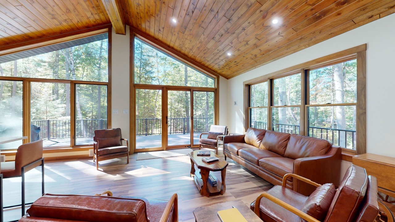 Photo of Livingroom in Land O Lakes