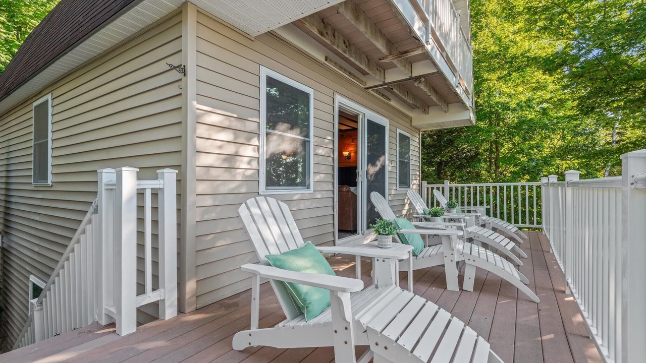Photo of Patio Balcony in Sullivan
