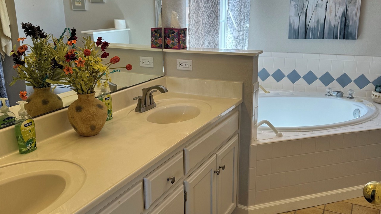Photo of Bathroom in Corrales