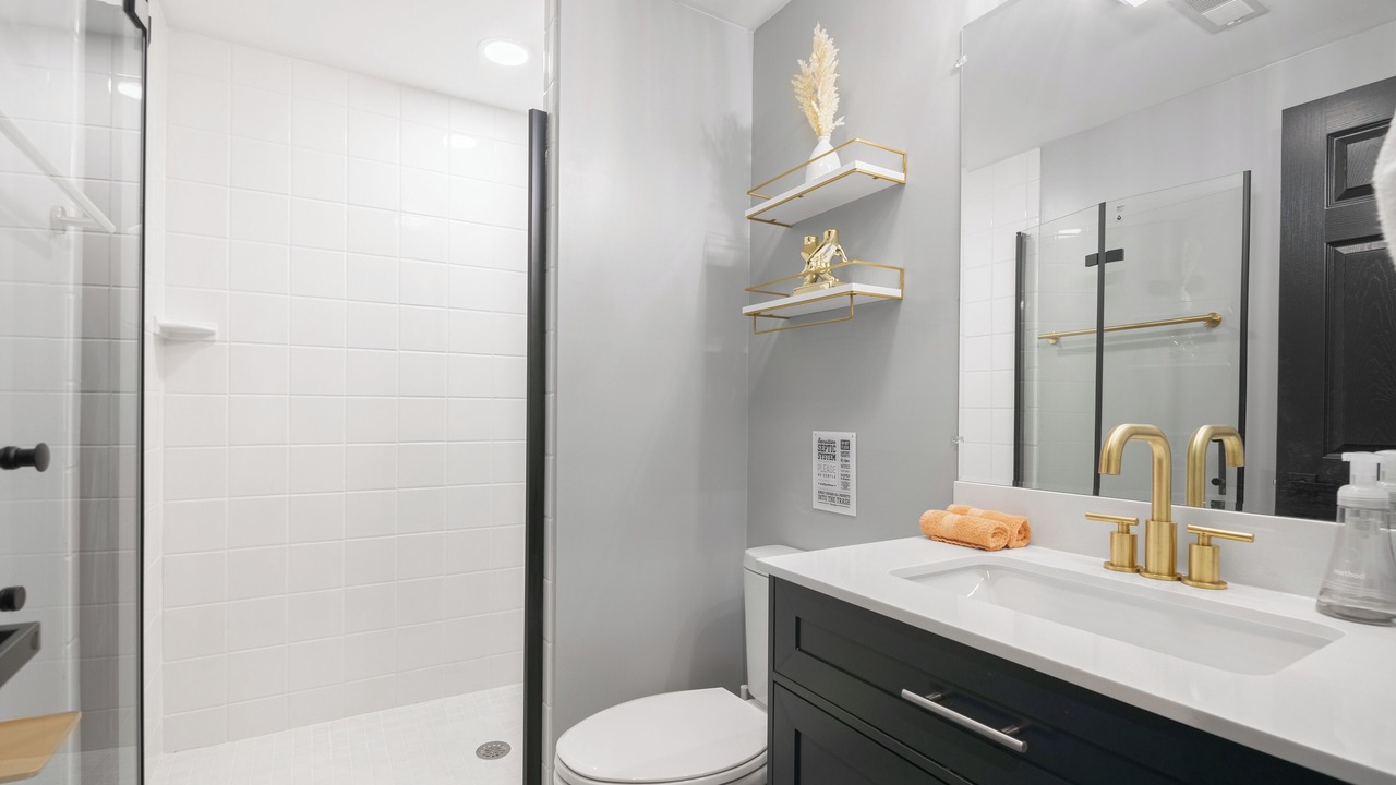 Photo of Bathroom in Berkeley Springs