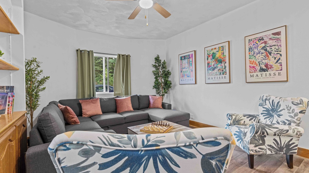 Photo of Livingroom in Janesville