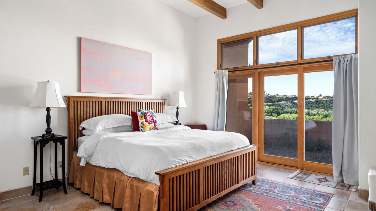 Photo of Bedroom in Arroyo Seco