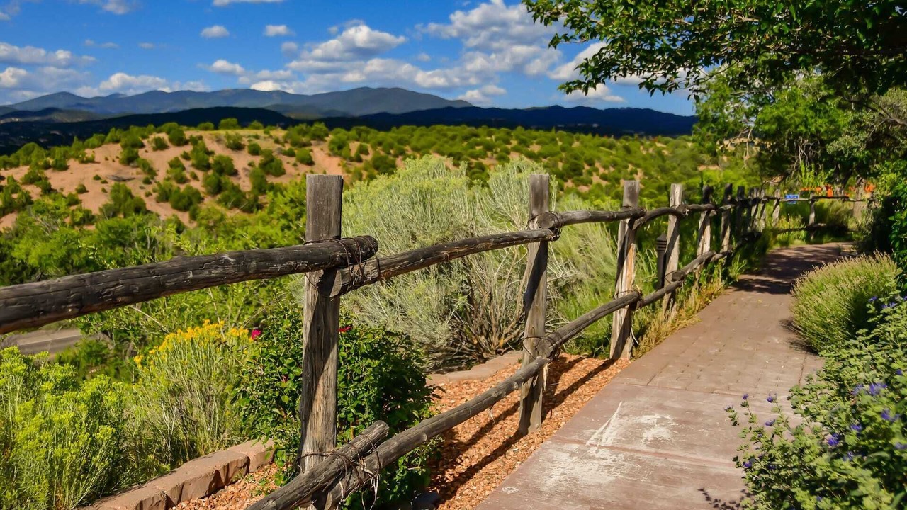 Photo of Others in Northeast Santa Fe