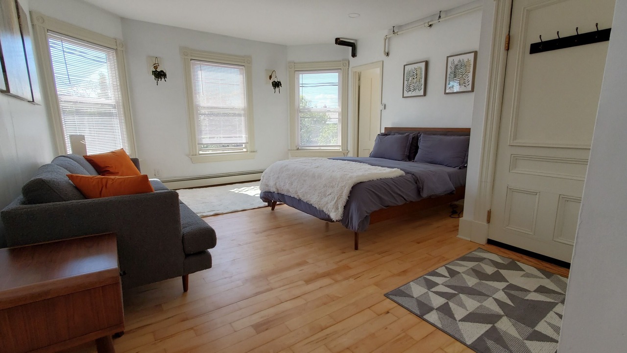 Photo of Bedroom in Old North End