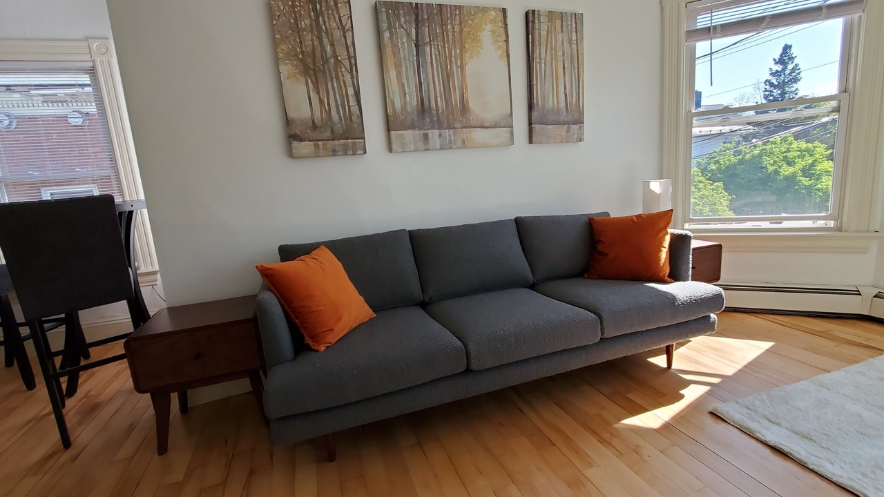 Photo of Livingroom in Old North End