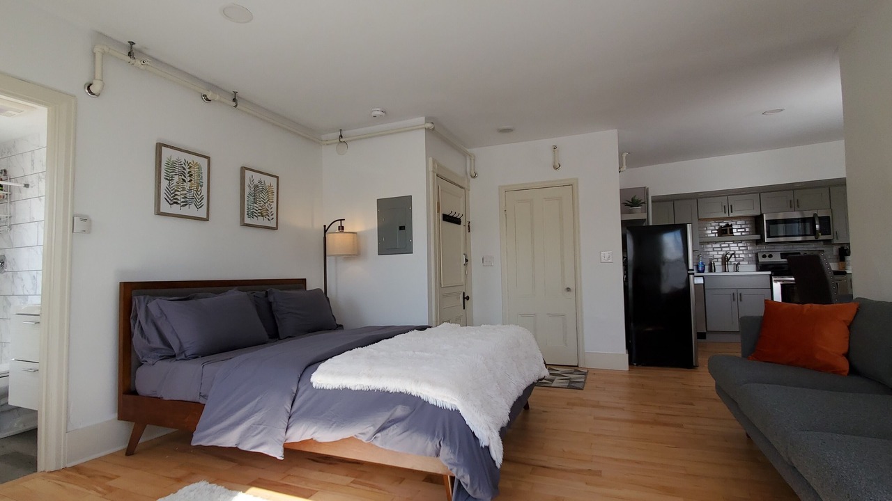 Photo of Bedroom in Old North End