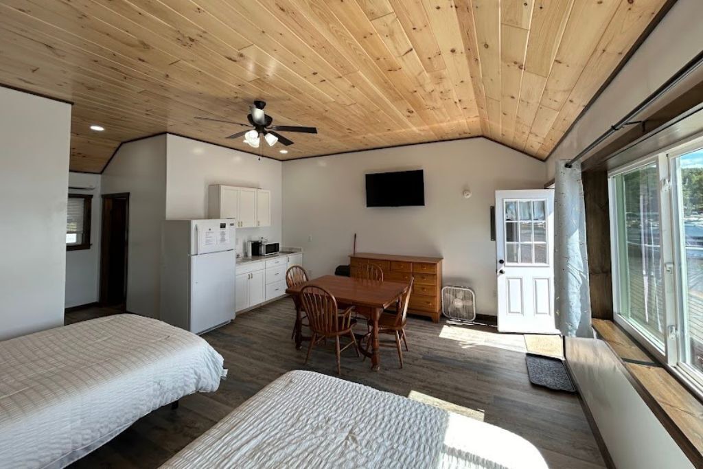 Photo of Bedroom in Eagle Bay