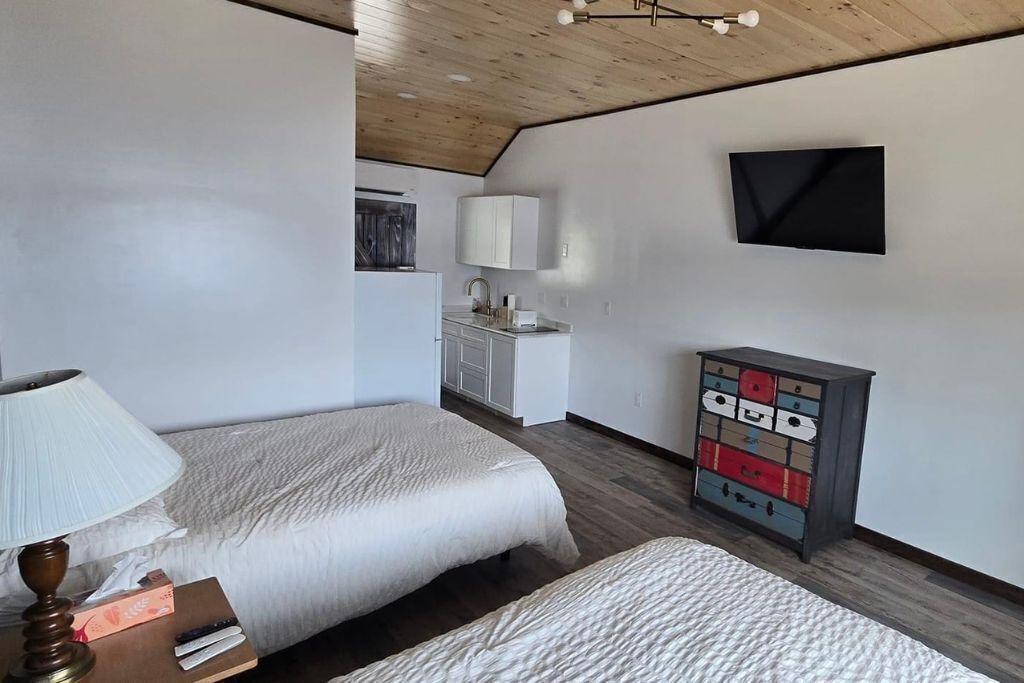 Photo of Bedroom in Eagle Bay