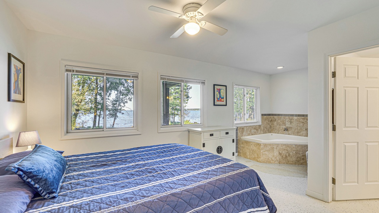 Photo of Bedroom in Chazy