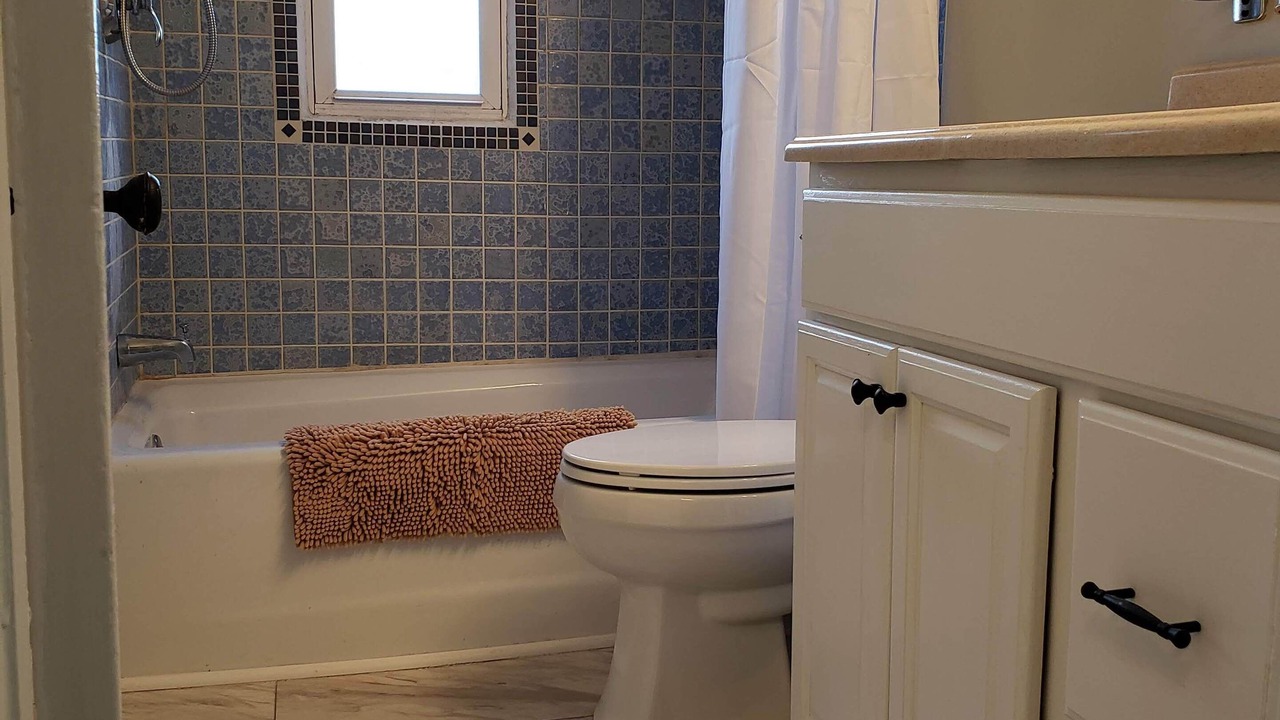 Photo of Bathroom in Old North End