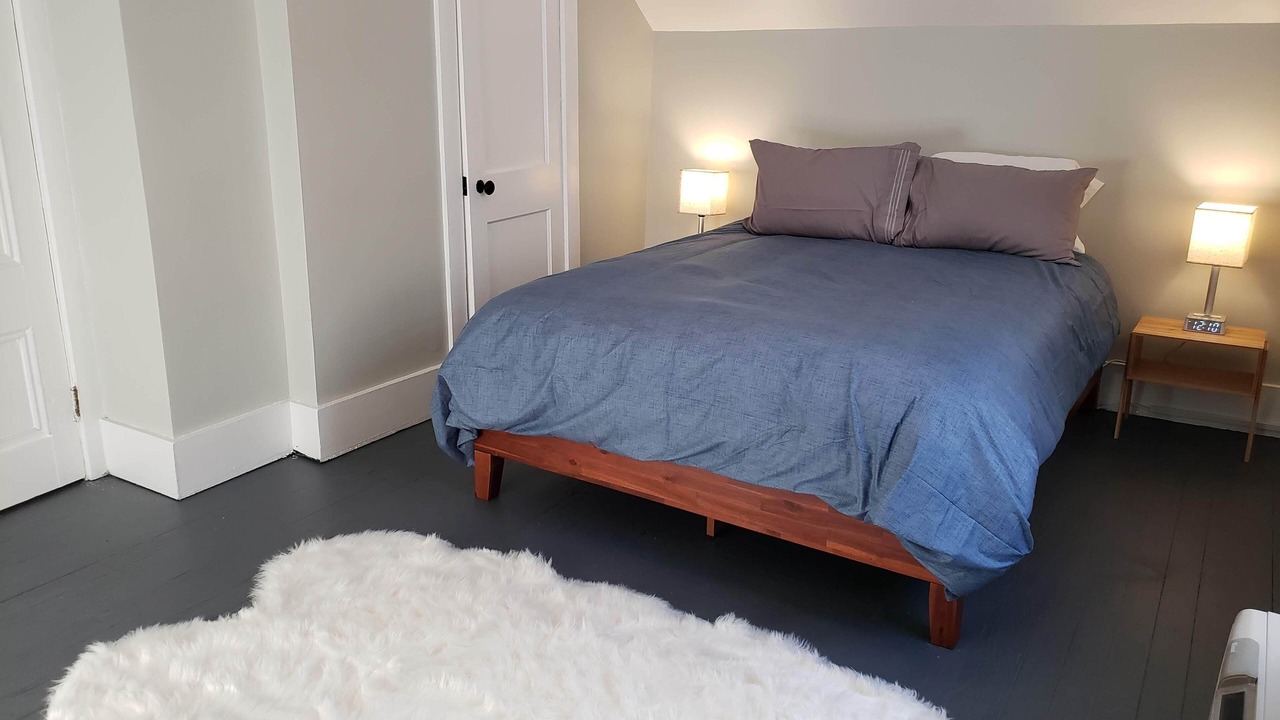 Photo of Bedroom in Old North End