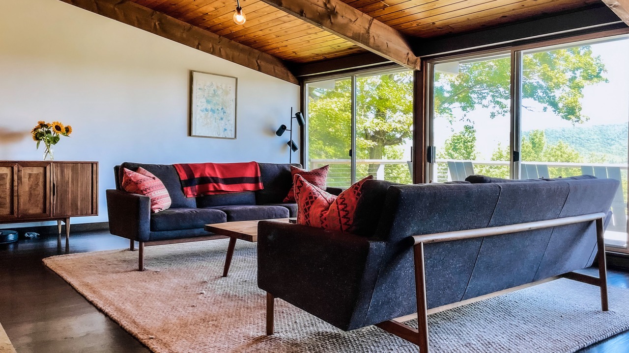 Photo of Livingroom in Weston