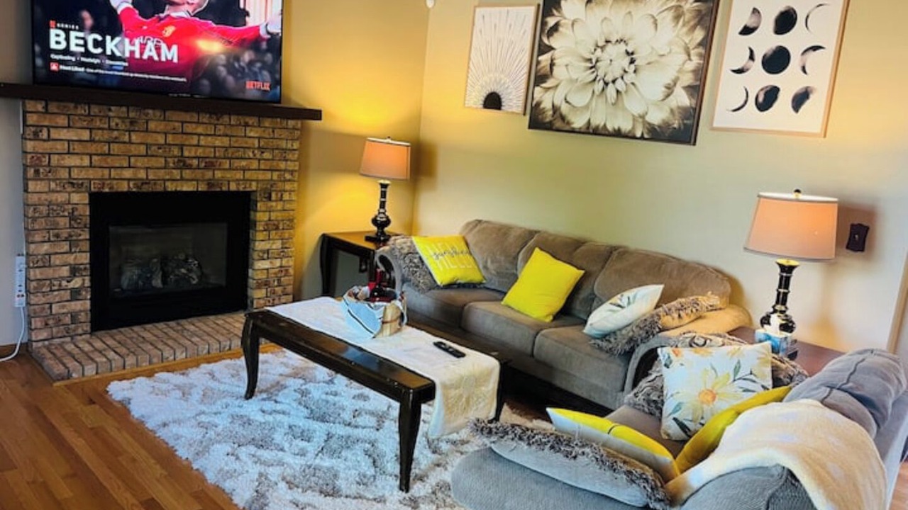 Photo of Livingroom in Roseville