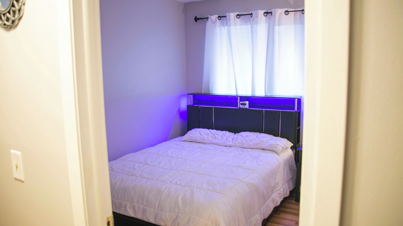 Photo of Bedroom in Brooklyn Park