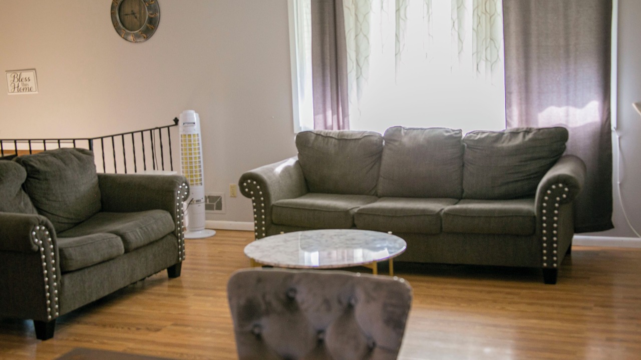 Photo of Livingroom in Brooklyn Park