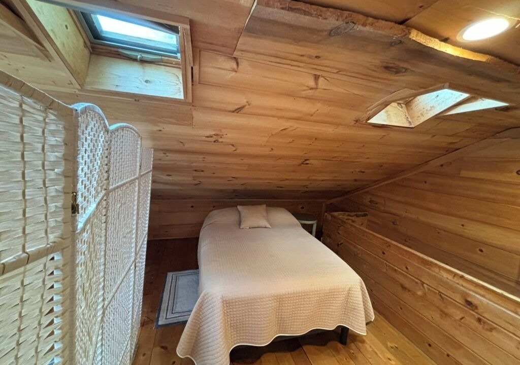 Photo of Bedroom in Barrington