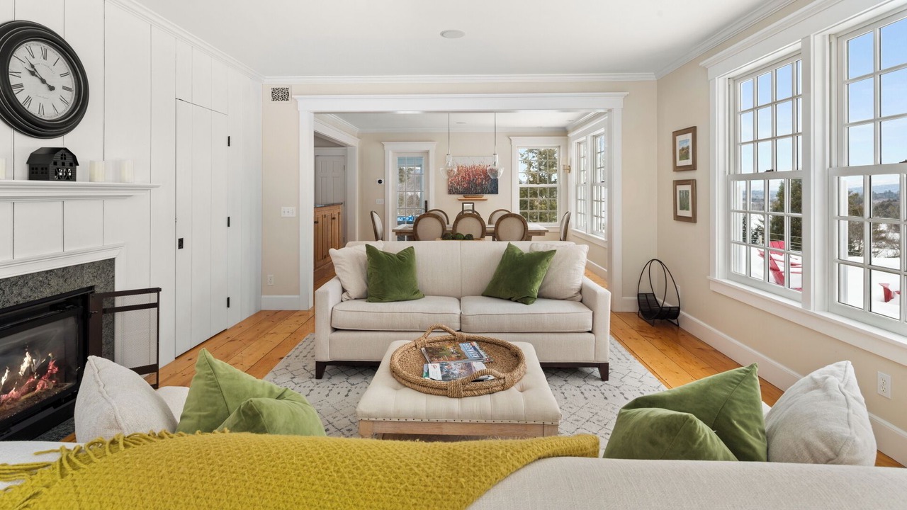 Photo of Livingroom in Stowe Area