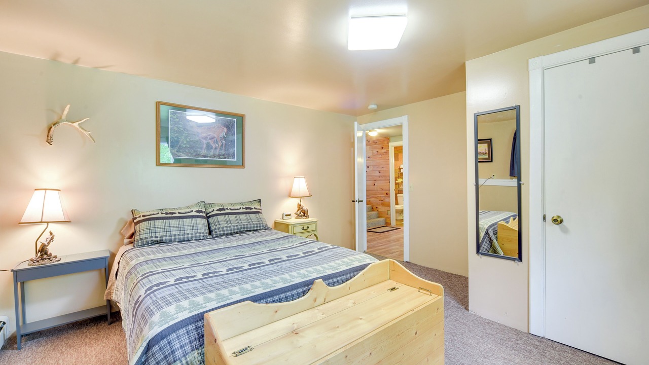 Photo of Bedroom in South Range