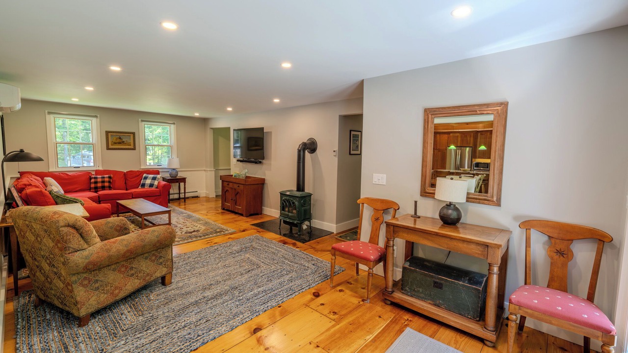 Photo of Livingroom in Williamsville
