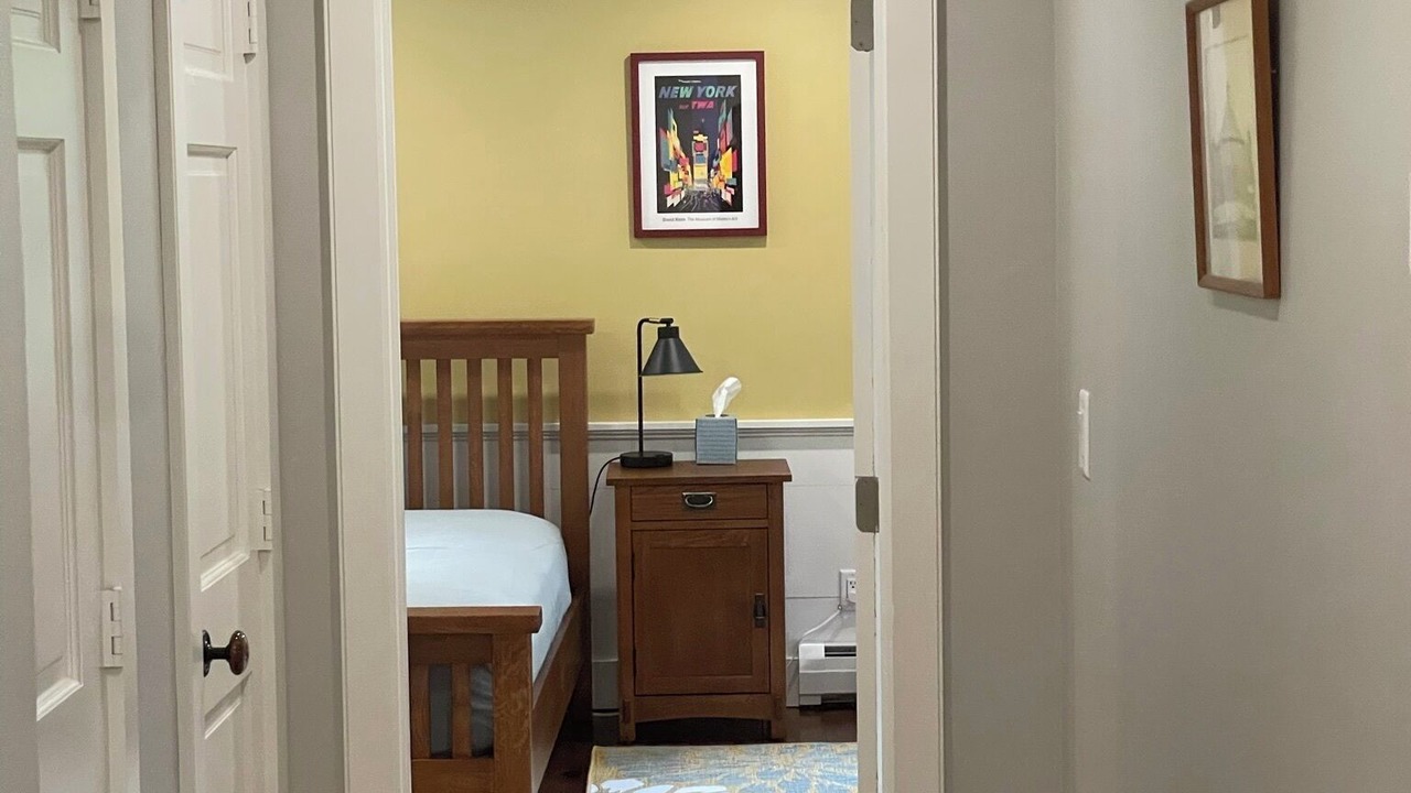 Photo of Bedroom in Williamsville