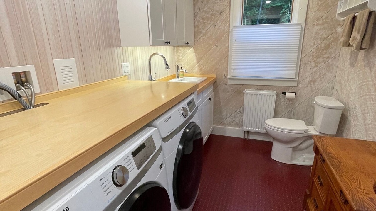 Photo of Bathroom in Williamsville
