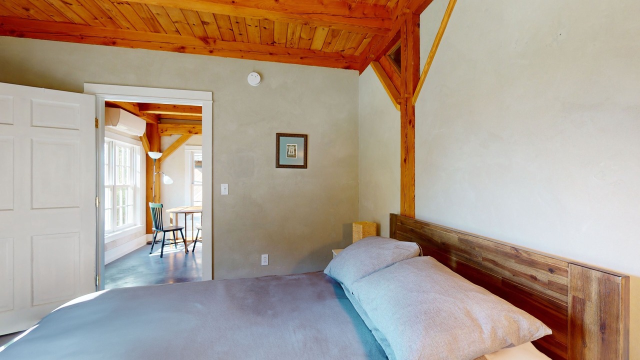 Photo of Bedroom in New Haven