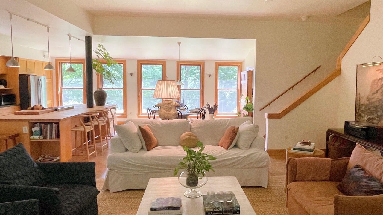Photo of Livingroom in Putney