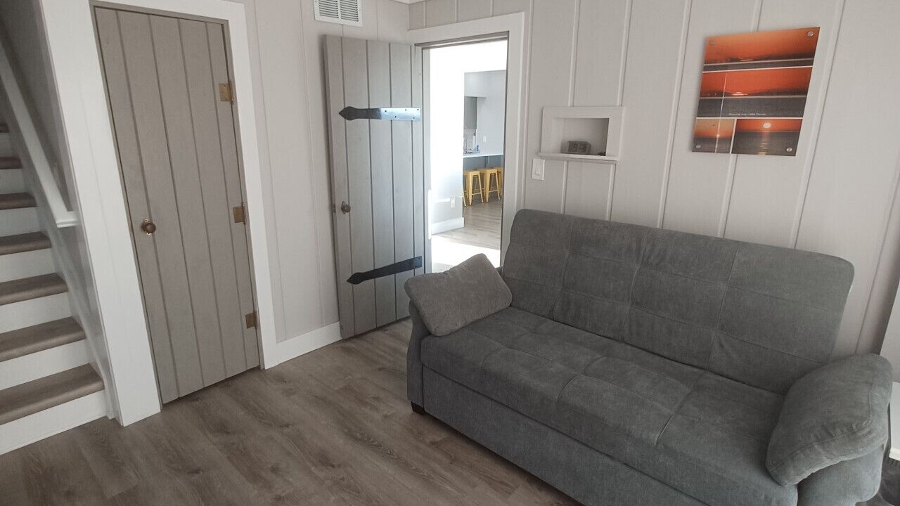Photo of Livingroom in East Tawas