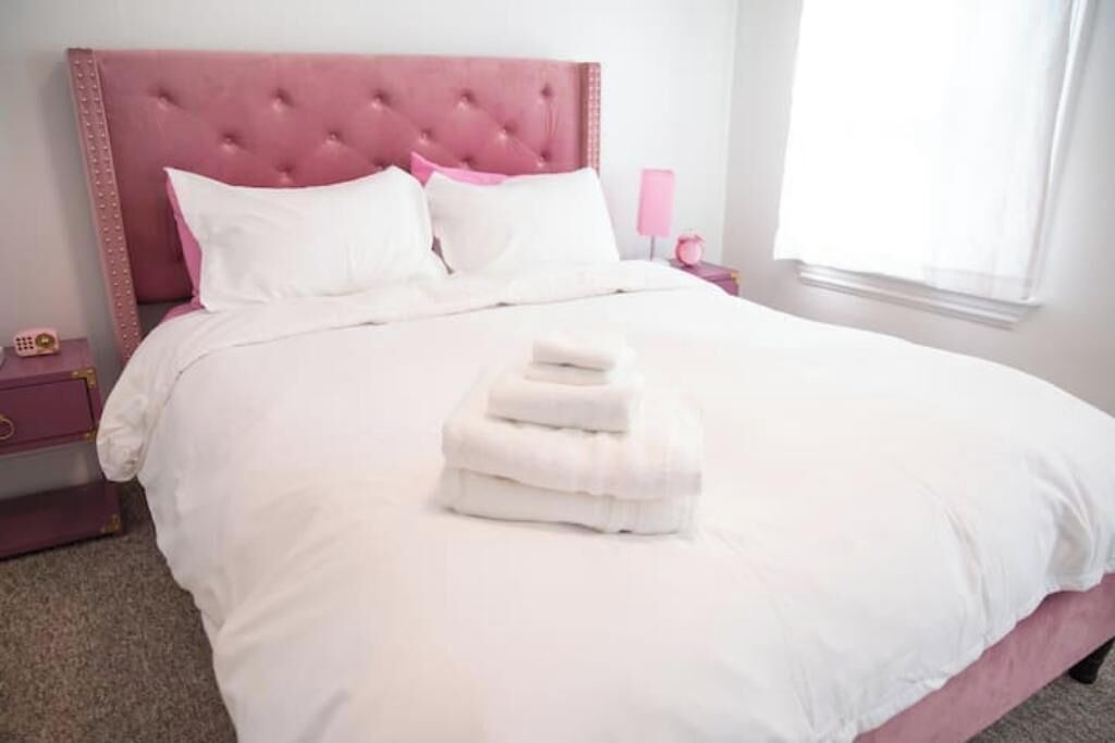 Photo of Bedroom in Old North End