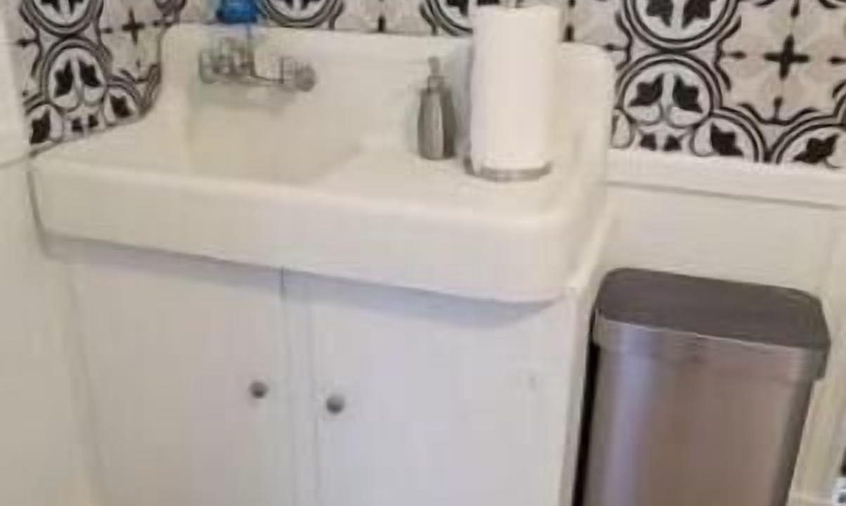 Photo of Bathroom in Old North End
