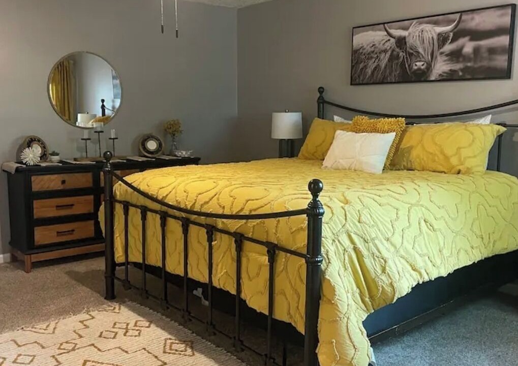Photo of Bedroom in Bosque Farms