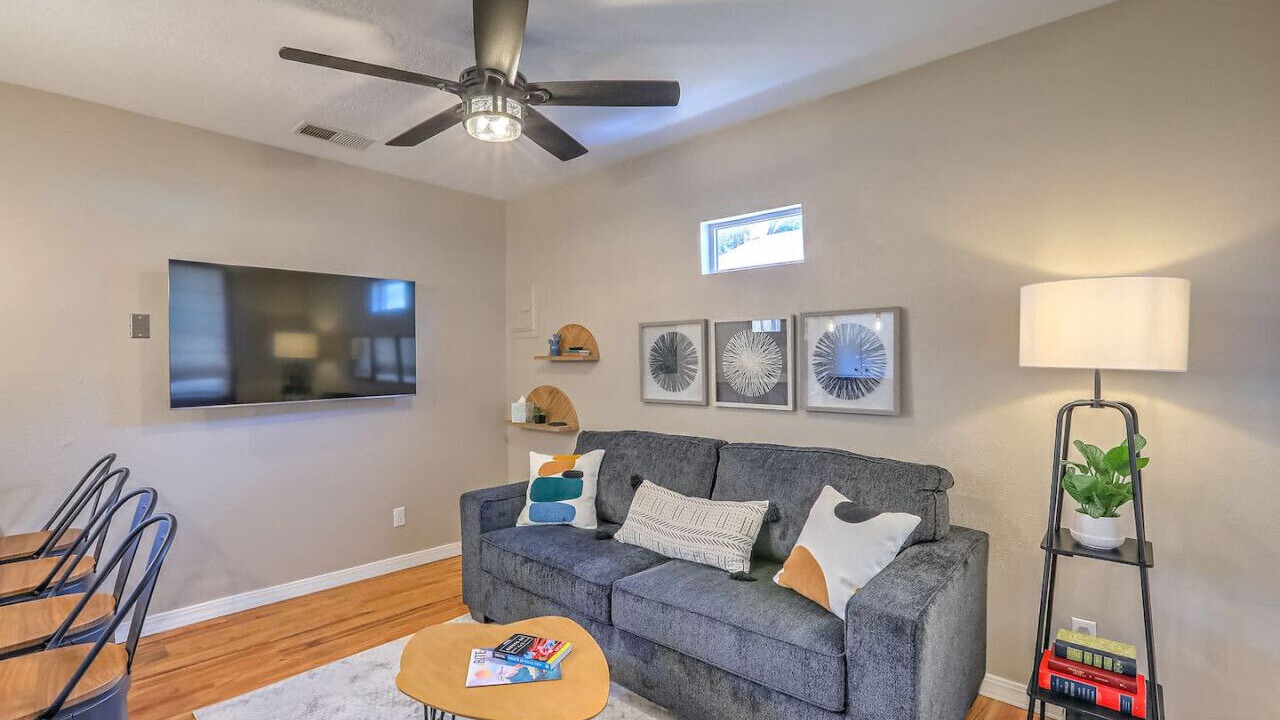 Photo of Livingroom in Huning Highland Historic District