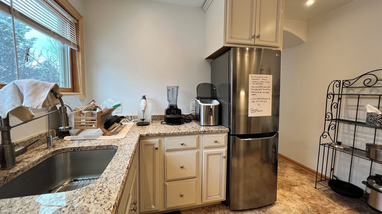 Photo of Kitchen in Cedar Crest