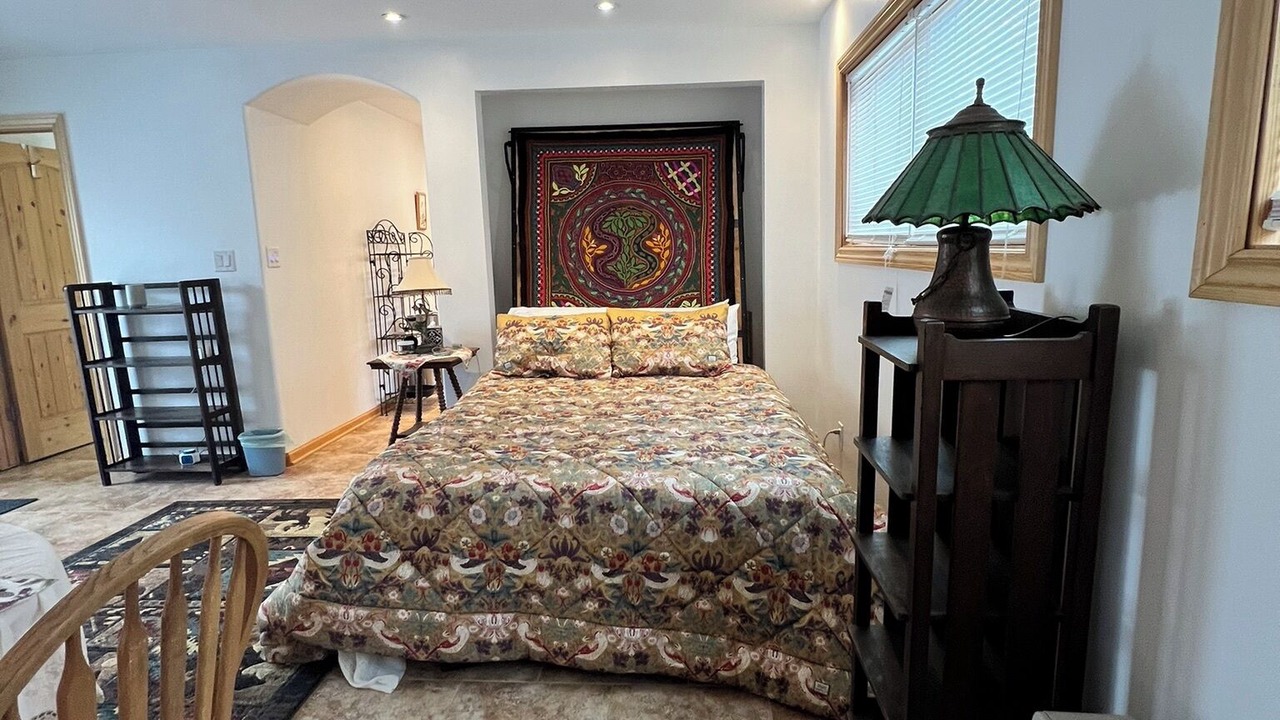 Photo of Bedroom in Cedar Crest