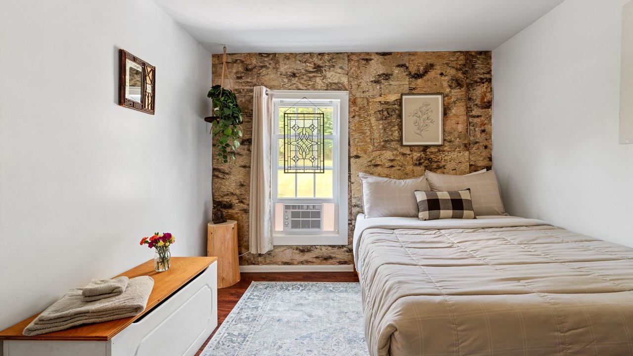 Photo of Bedroom in Jay