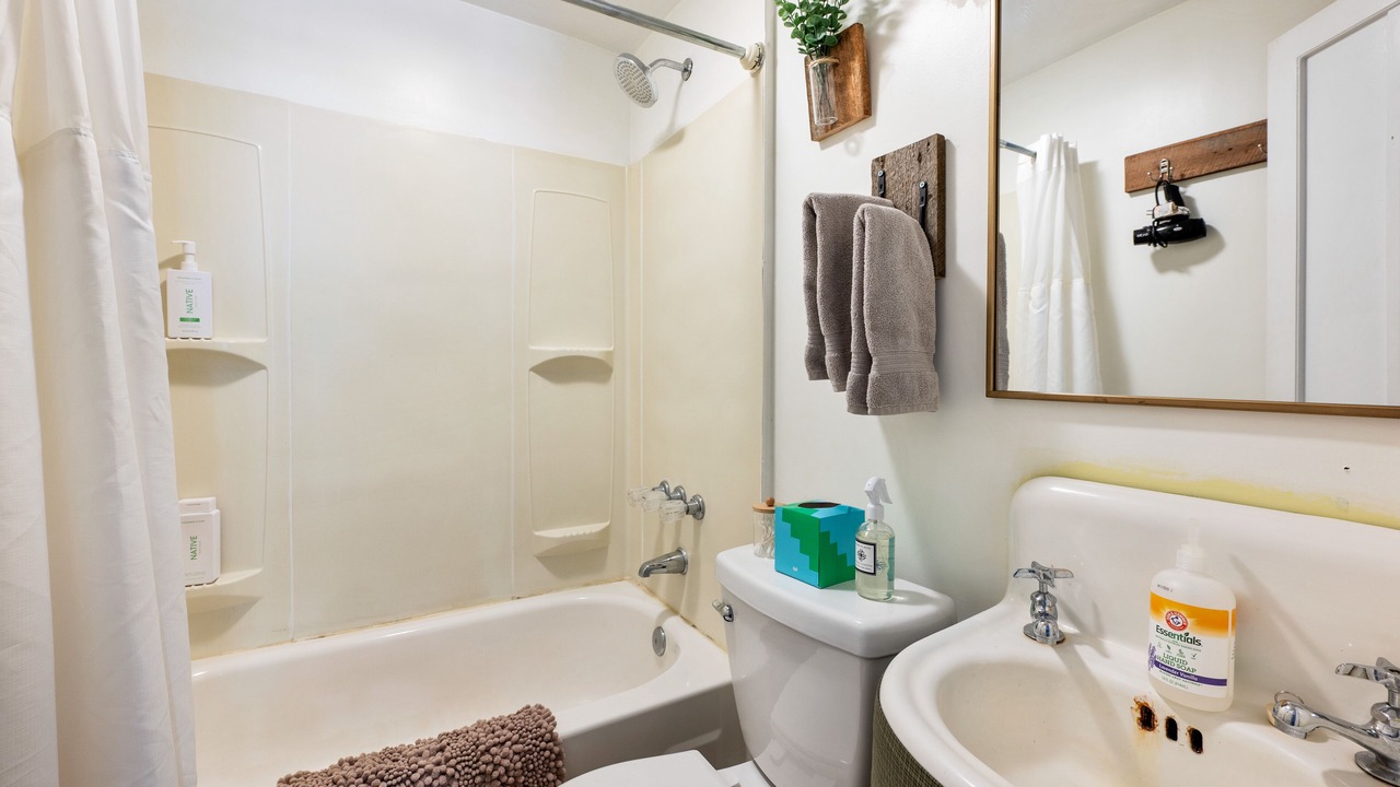Photo of Bathroom in Jay