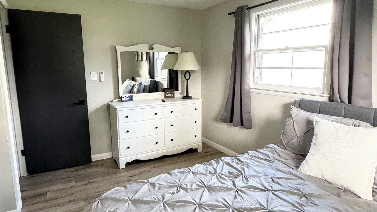Photo of Bedroom in Green Bay