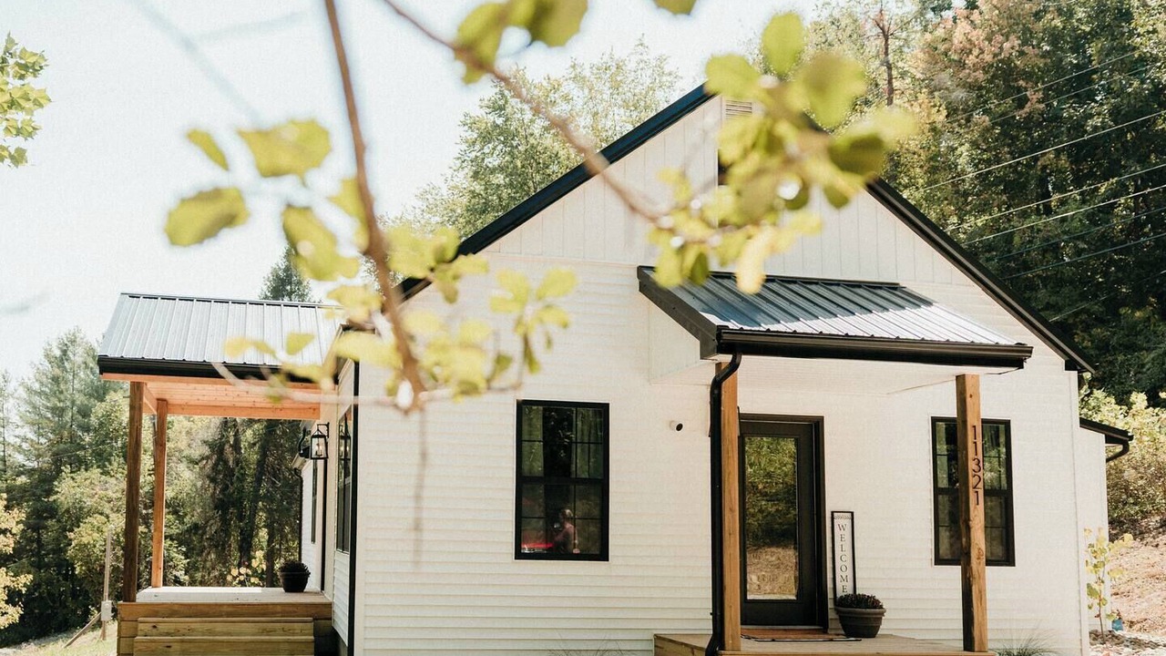 Photo of Outdoor in Bidwell