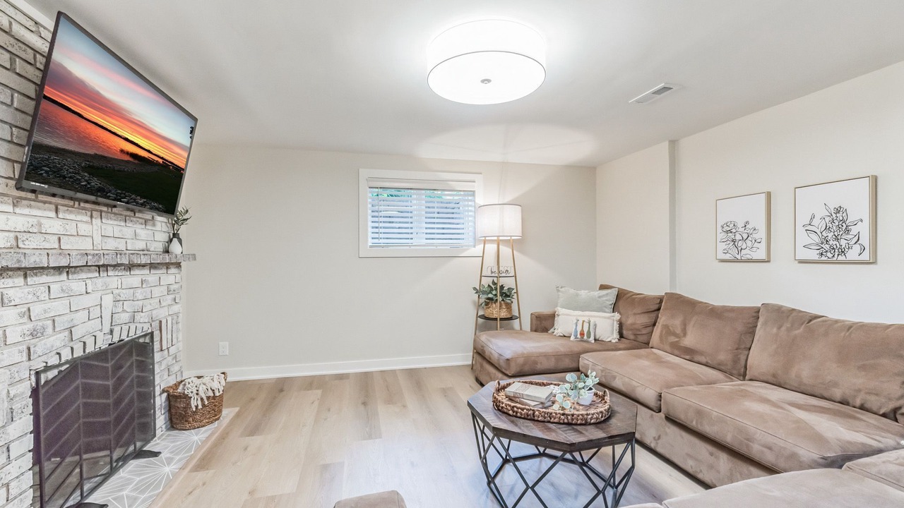 Photo of Livingroom in Minnetonka