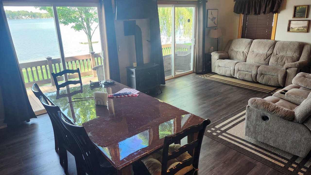 Photo of Livingroom in Wautoma