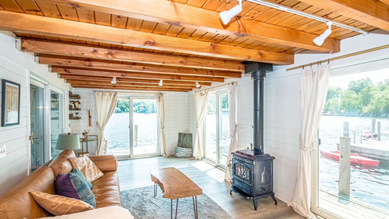 Photo of Livingroom in Newbury