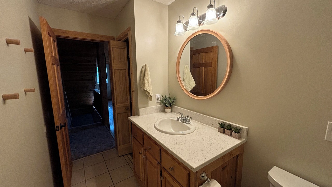 Photo of Bathroom in Grandy