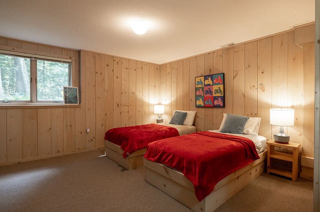 Photo of Bedroom in Sandisfield