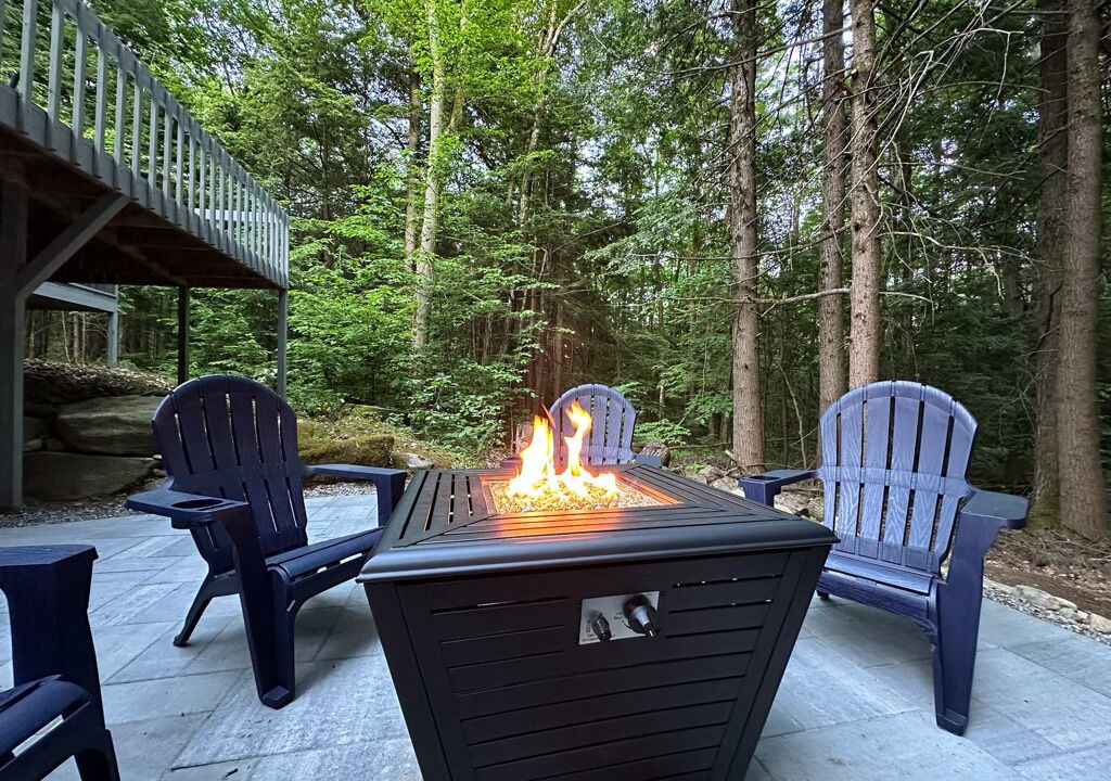Photo of Patio Balcony in Sandisfield